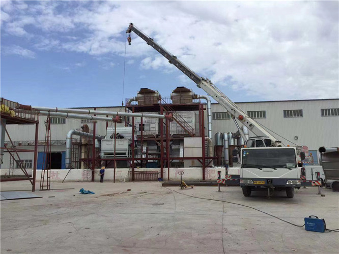 印台区“手脚齐动”—— 吊车的 “协同作业” 技术